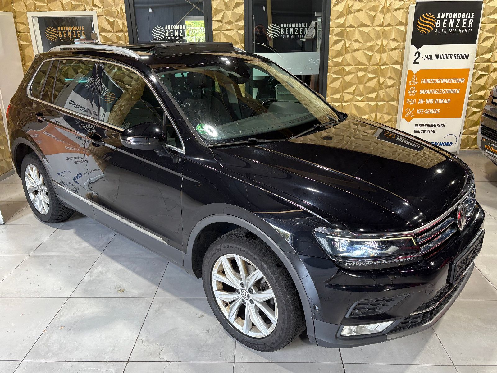Fahrzeugabbildung Volkswagen Tiguan Highline BMT/4Motion/PANO/ACC/KAMERA/NAVI