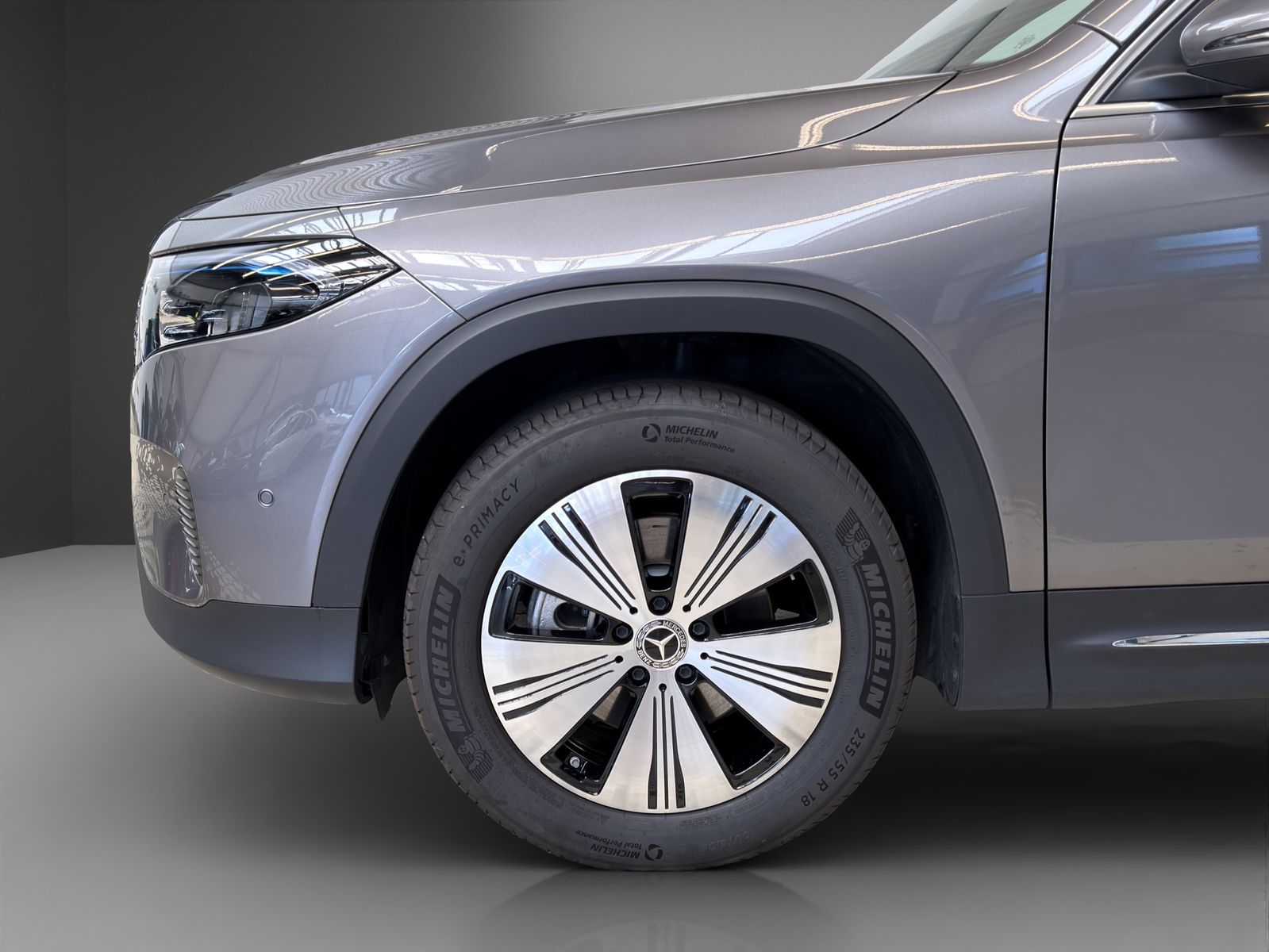 Mercedes-Benz EQB 350 4M Progressive Adv.Plus AHK LED SHZ 18 foto 4