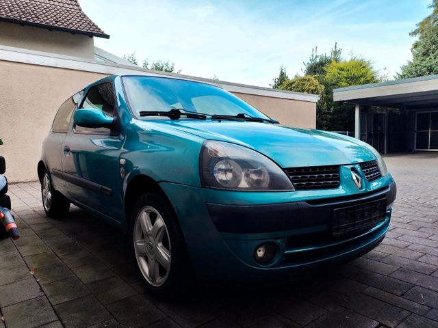 Renault Clio II 1.4 16V 98 PS