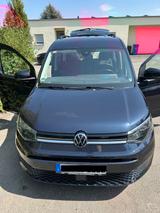 Volkswagen Caddy Maxi 1,5TSI 84kW DSG OPF Dark Label Ma...
