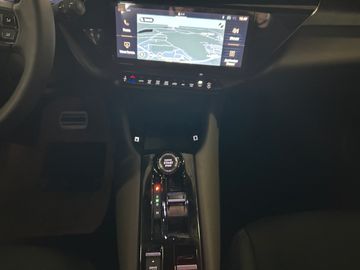 Alfa Romeo Junior 1.2 Ibrida Speciale MASSAGE LED KAMERA SH