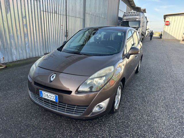 Renault Scenic Scénic 1.9 dCi 130CV Dynamique 7 