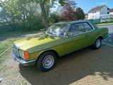 Mercedes-Benz Mercedes Benz 230c Coupe - Mercedes-Benz Coupé aus dem Jahr 1978