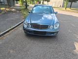 Mercedes-Benz E 500 Avantgarde - gebrauchte Mercedes-Benz E 500 aus dem Jahr 2004