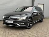 Volkswagen Passat Alltrack*AHK*DCC*ACC*LED*Massag*DynAud - graue Volkswagen Passat Alltrack