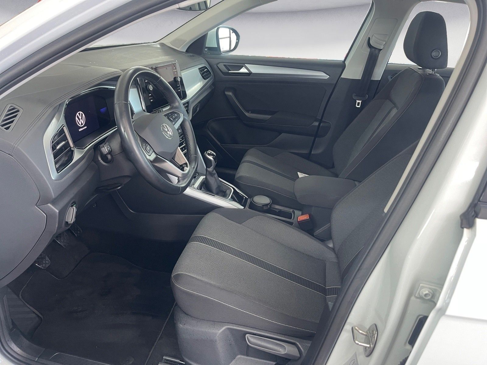 Volkswagen T-Roc - Bild 8