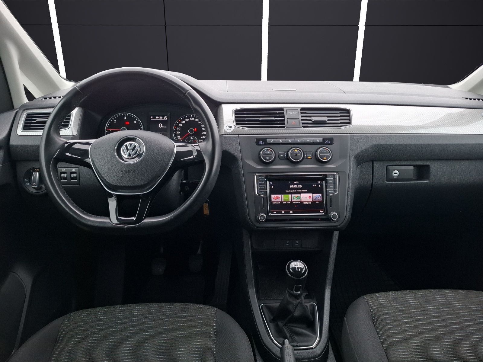 Fahrzeugabbildung Volkswagen Caddy TDI Comfortline Navi APP GRA PDC SHZ Clima