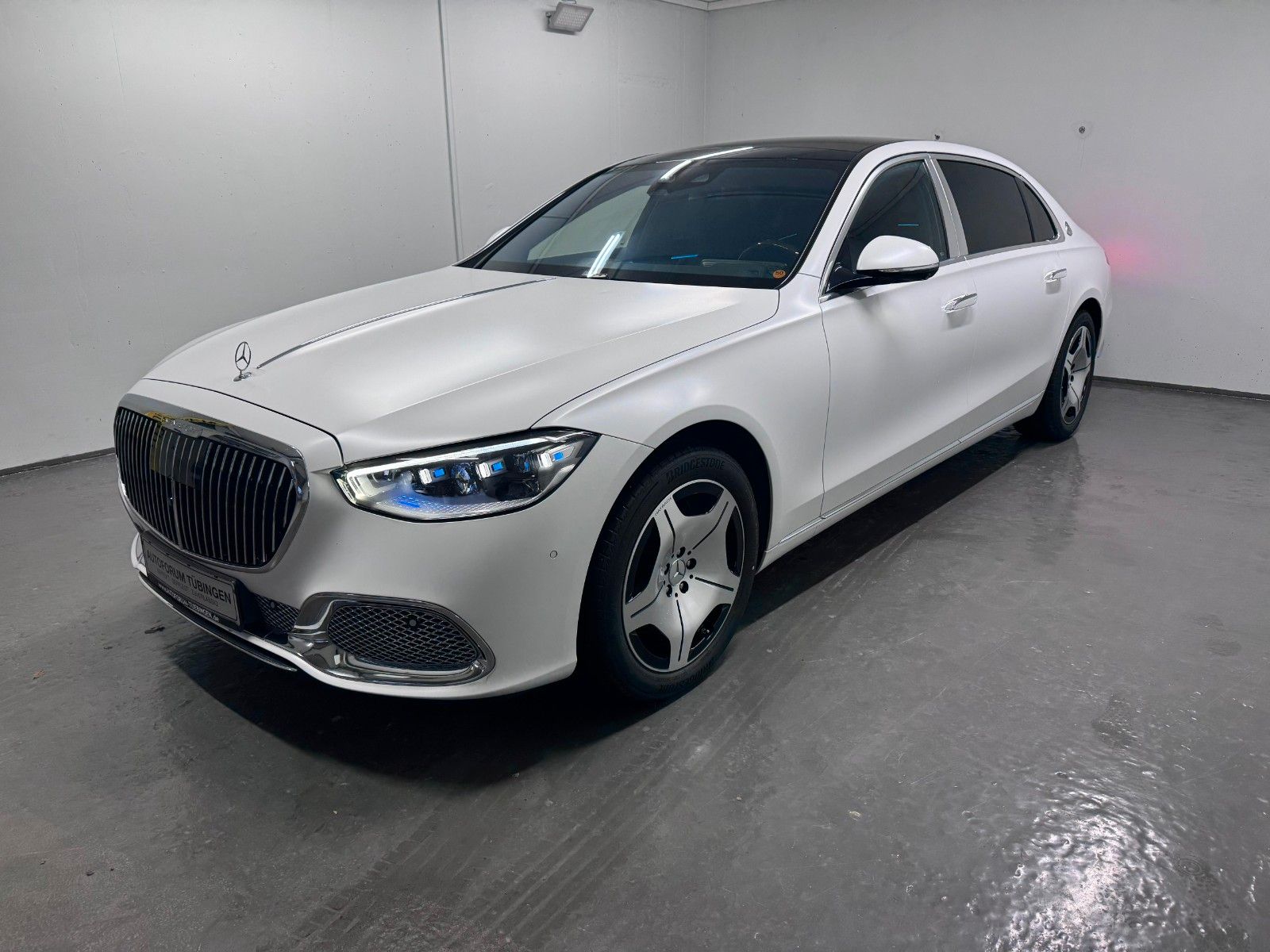 Fahrzeugabbildung Mercedes-Benz S 680 Maybach *Chauffeur*HEADUP*EXECUTIVE*