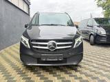 Mercedes-Benz V 300d EDITION 4MATIC lang Airmatic AHK Navi LED - gebrauchte Mercedes-Benz V 220 aus dem Jahr 2022