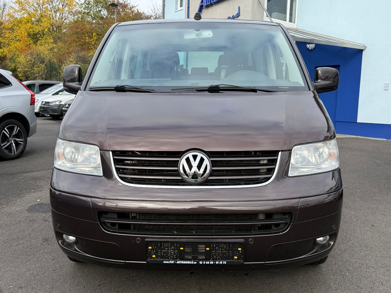 Fahrzeugabbildung Volkswagen T5 Multivan Highline 2.5 TDI AHK GRA Navi PDC