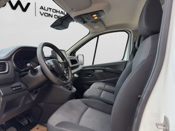 Renault Trafic - 11