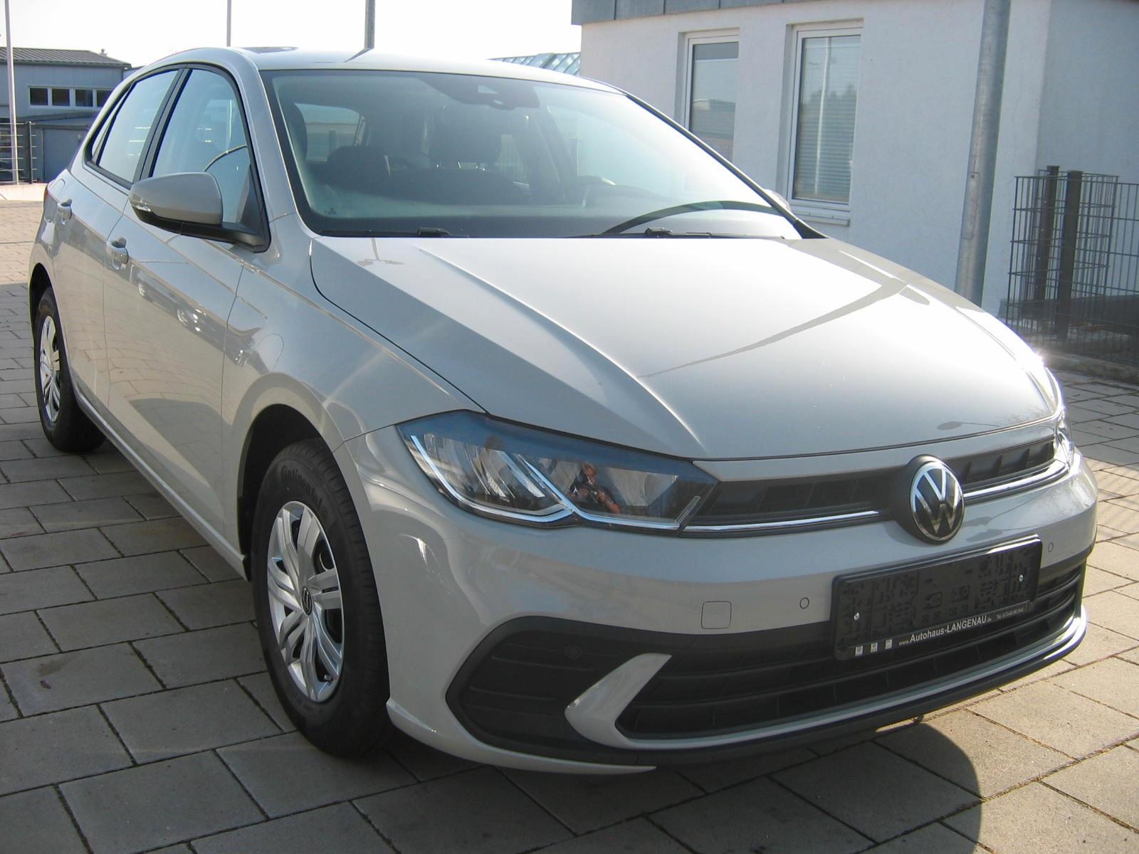 Volkswagen Polo VI Basis