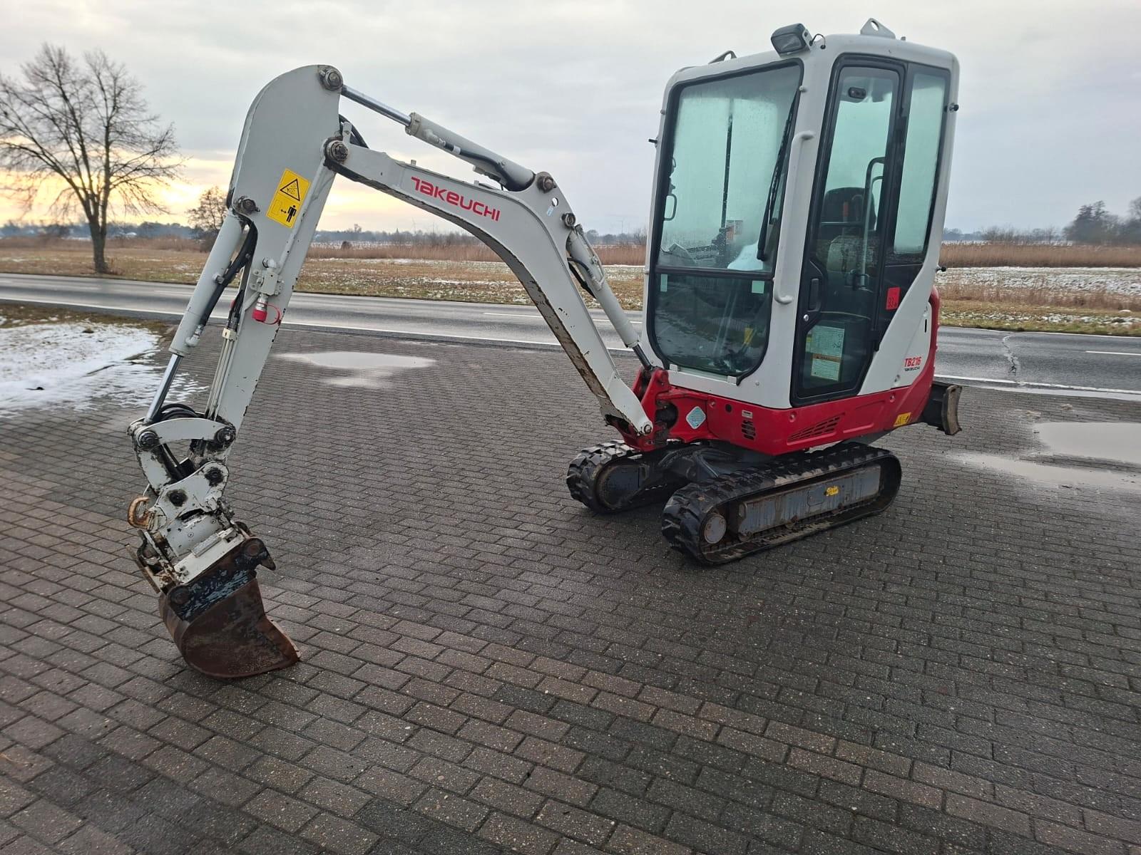 Takeuchi TB 216