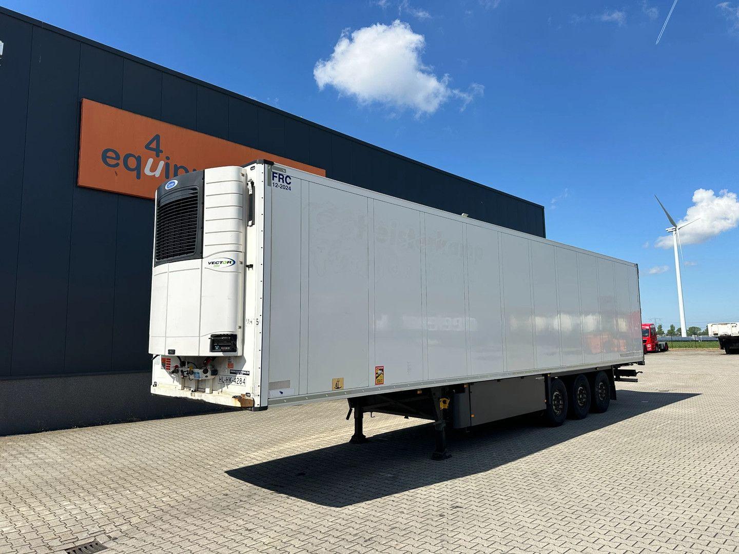 Schmitz Cargobull SKO 24/L CARRIER VECTOR 1550 D/E / DISCBRAKES /