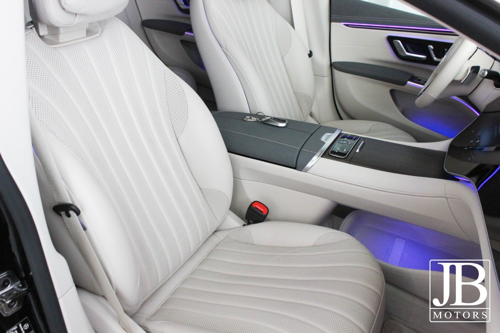 Fahrzeugabbildung Mercedes-Benz EQS -Klasse EQS 450+ MBUX Hyperscreen