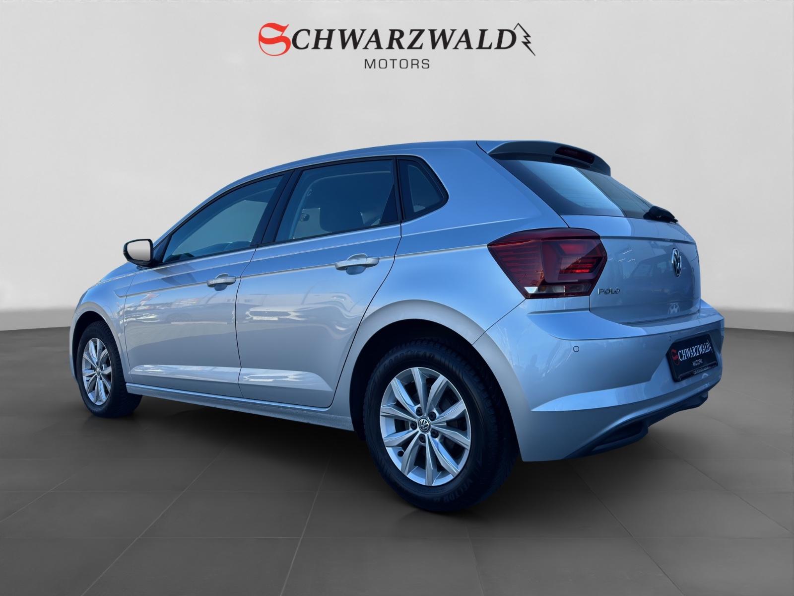 Volkswagen Polo VI Highline Einparkhilfe Shz. Klima Naviga.