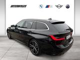 BMW 330i xDrive Touring M Sportpaket-Panorama Glasda - BMW 330: M