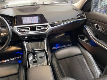 BMW 318d  Touring  Sport Line  *1.HAND*LED*NAVI*PDC*