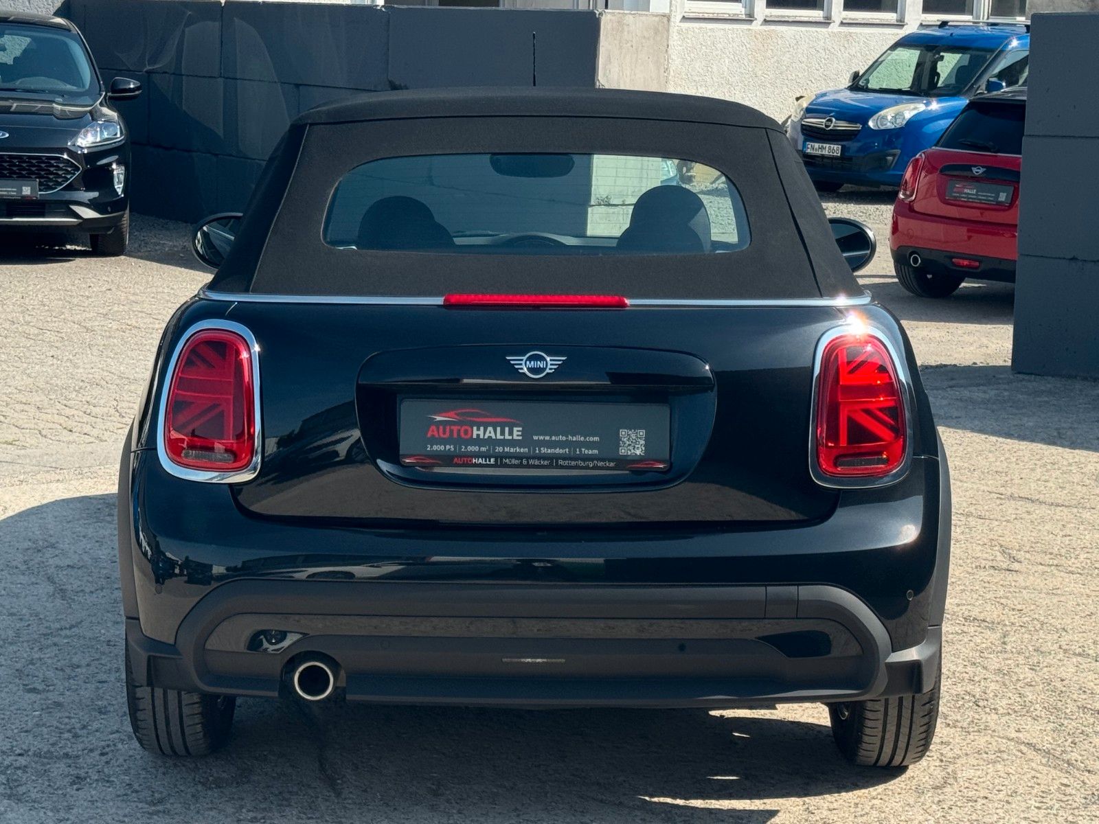 Fahrzeugabbildung MINI Cooper Cabrio Autom. Essential Trim Temp PDC SHZ