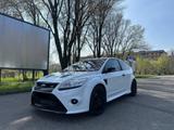 Ford Focus 2.5T RS white edition - Ford Focus aus 2009: RS