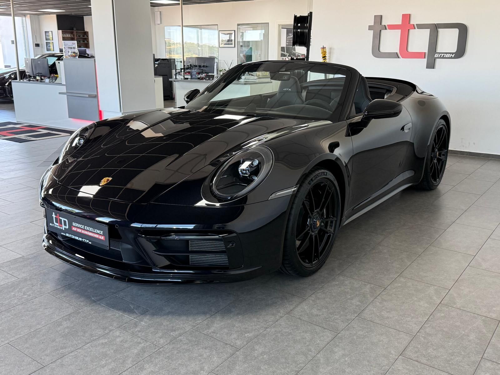 Porsche 992 Cabrio 4 GTS Sport-Design Carbon 18-Wege foto 4