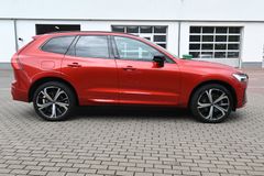 Fahrzeugabbildung Volvo XC60 B4 D AWD Autom R-Design*STDHZG*PANO*ACC*AHK