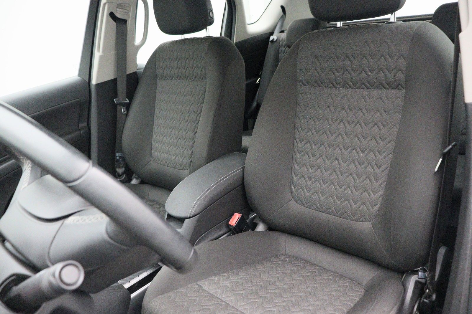 Fahrzeugabbildung Opel Meriva Active
