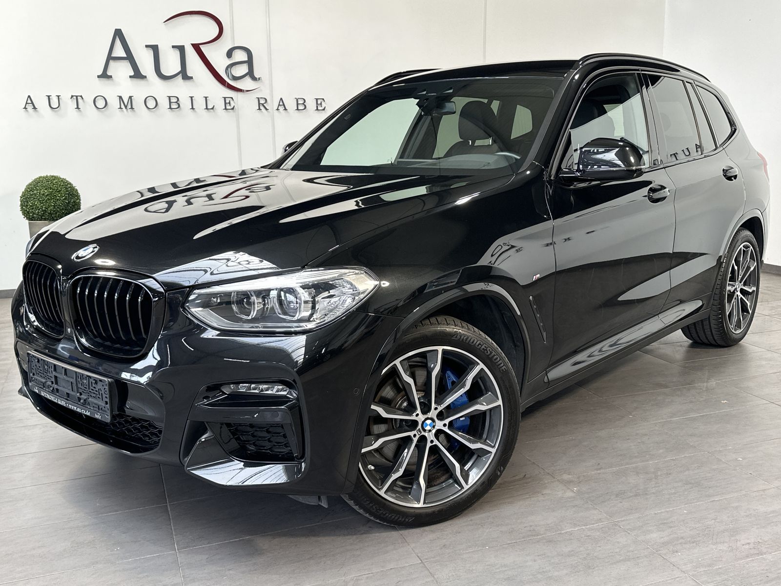 Fahrzeugabbildung BMW X3 M40i NAV+LED+HEAD-UP+ACC+WLAN+DAB+360°+H&K+PP
