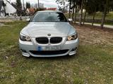 BMW E61 530d x Drive M Paket - BMW 530: E61