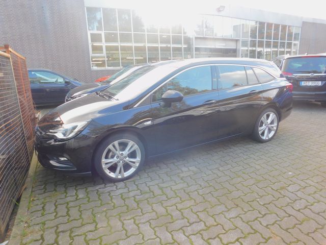 Opel Astra K Sports Tourer Ultimate -Voll-LED, Navi