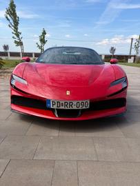 2022 Ferrari SF90 照片 8