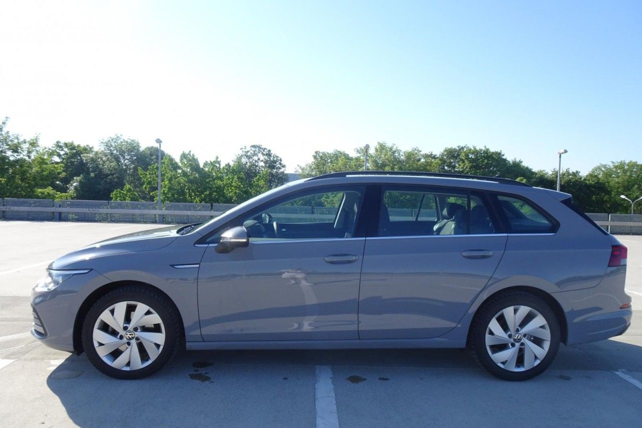 Fahrzeugabbildung Volkswagen Golf Var. STYLE 1.5l eTSI 96kW DSG LED Navi