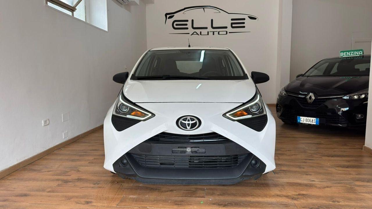 Toyota Aygo (X)