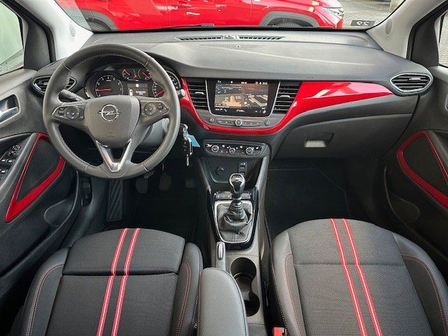 Fahrzeugabbildung Opel Crossland GS Line 1.2l 130PS Navi/Kamera!
