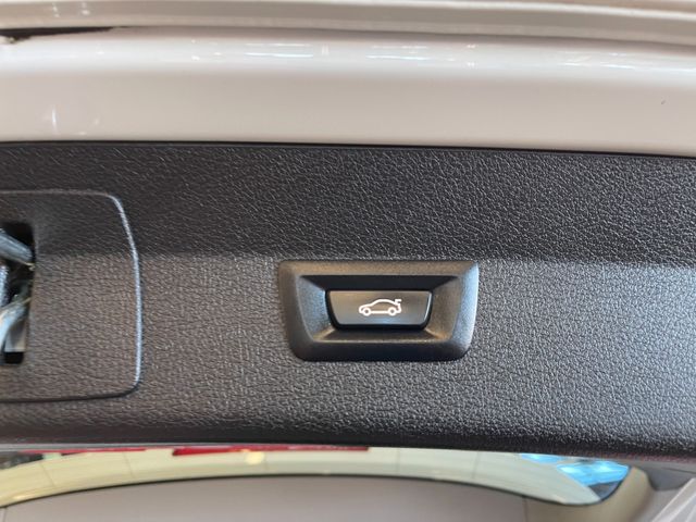 BMW 216 Gran Tourer *LED*NAVI*TEMPOMAT*DAB*PDC*AHK*