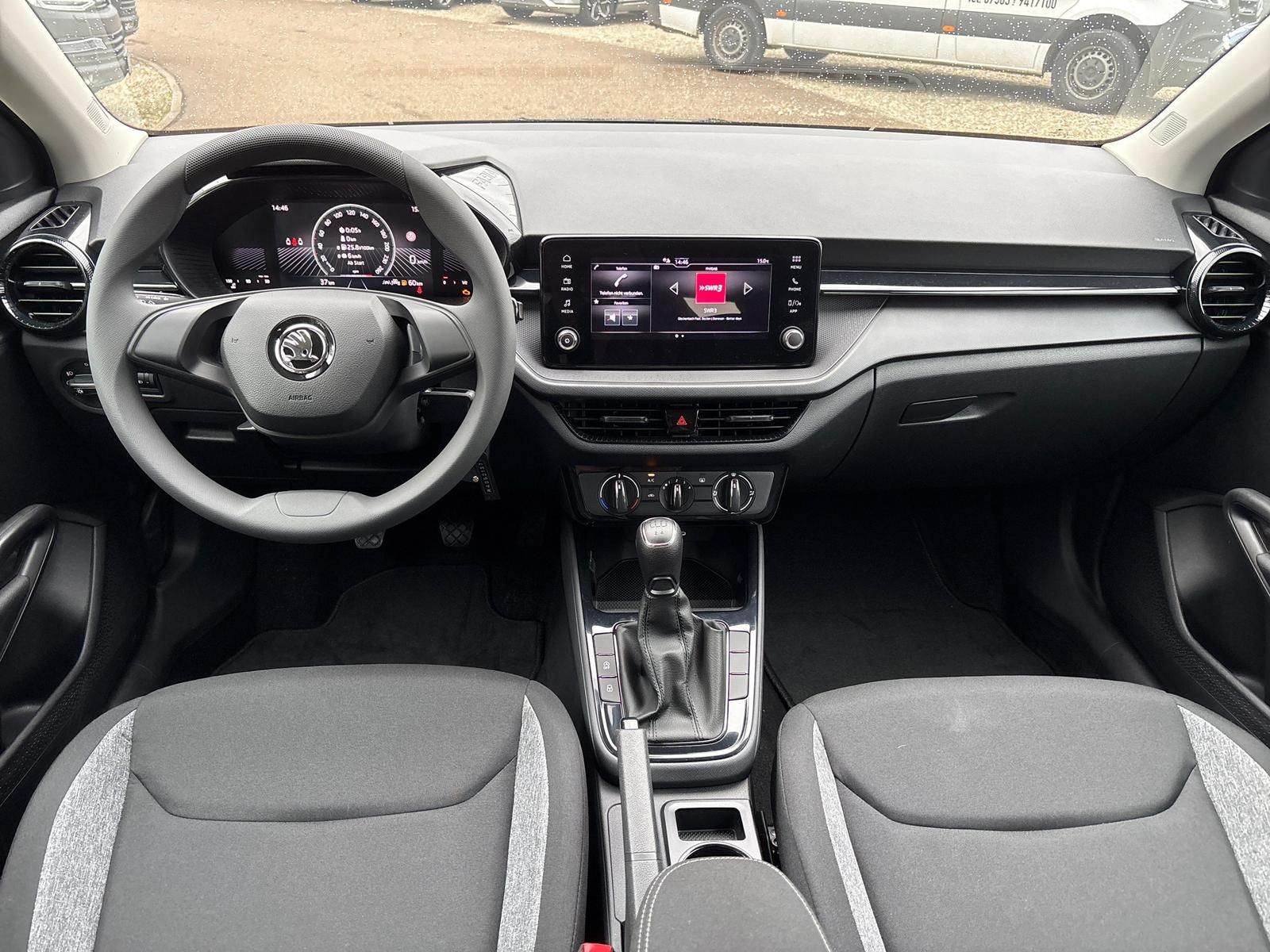 Fabia Essence 1.0 Android Auto Metallic 5 Jahre-