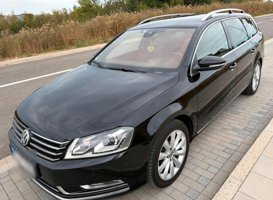 Volkswagen Passat 2014 — interior