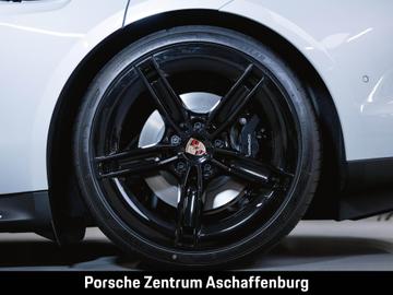 صورة مصغرة 11 لـ 2026 Porsche TAYCAN