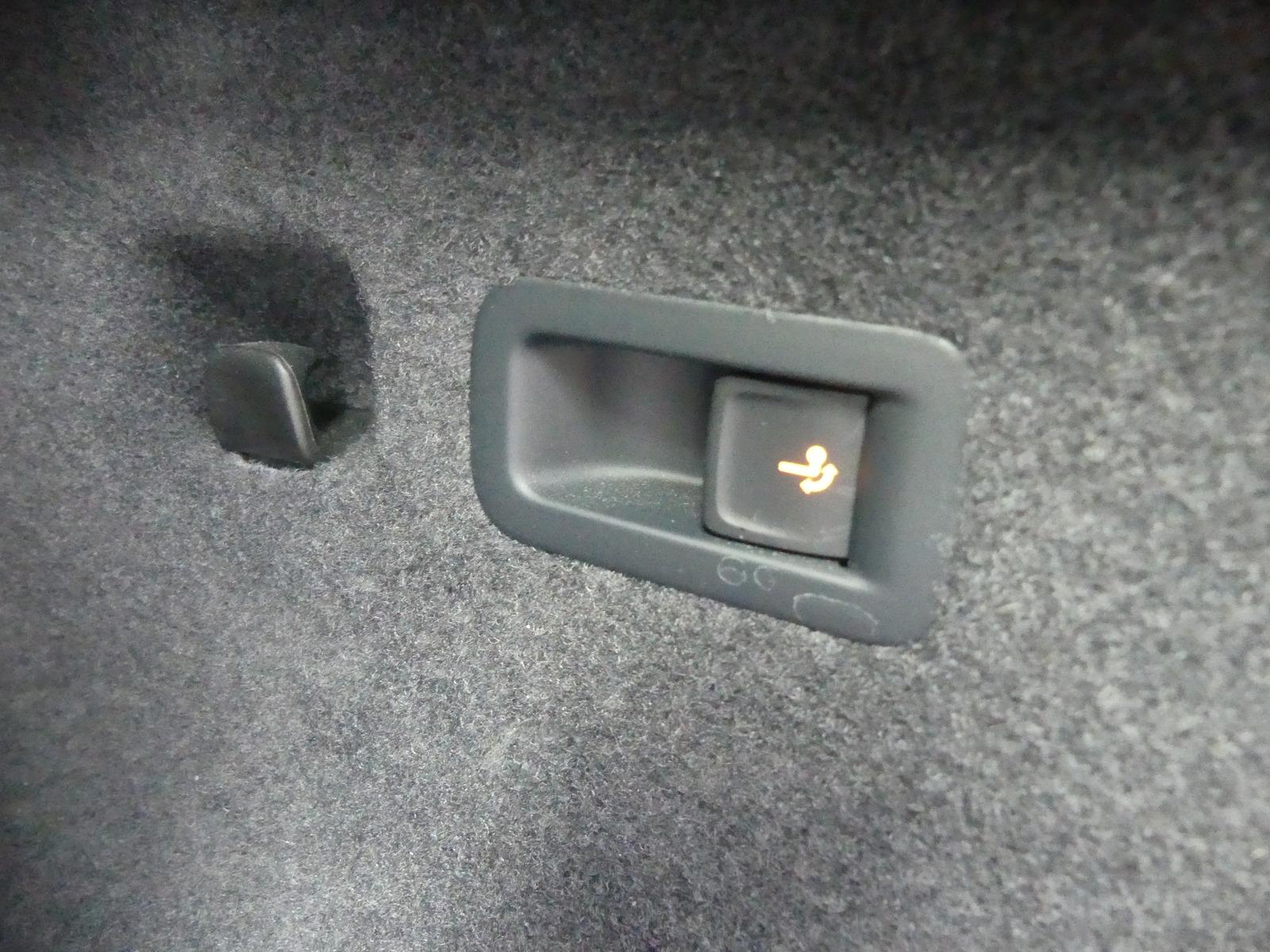 Volkswagen Tayron 1.5 eTSI Life Hybrid 7SITZE/MATRIX/AHK/KA, миниатюра 14