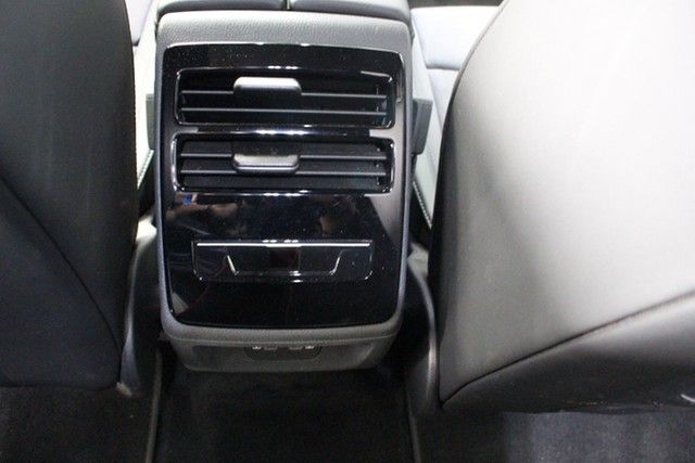 ID.7 Tourer Pro 77 kWh Wärmepumpe AHK AR-HUD