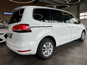 Volkswagen Sharan *Comfortline*7-Sitzer*TEMPO*NAVI*PDC*