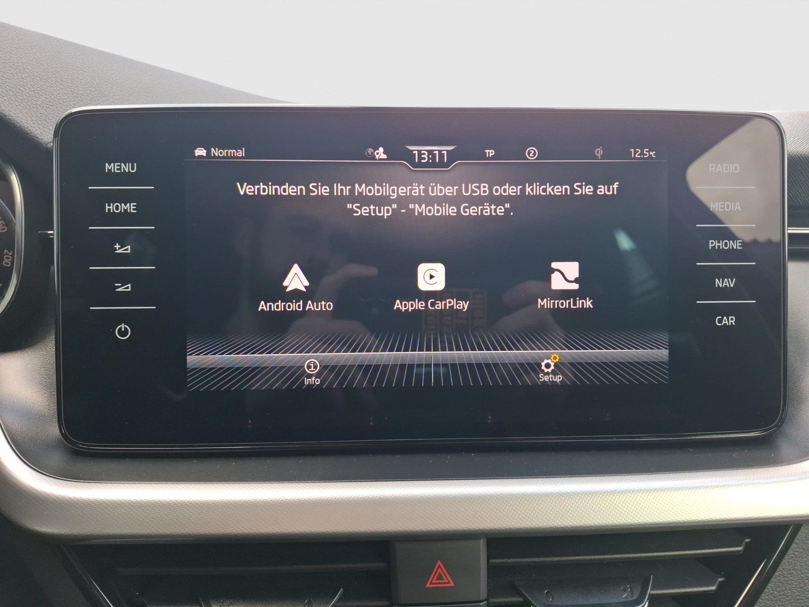 Fahrzeugabbildung SKODA Kamiq TSI Ambition Navi VC GRA PDC SH LM