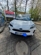 Toyota Yaris Cross 1,5-l-VVT-iE Team Deutschland - weiße Toyota Yaris Cross