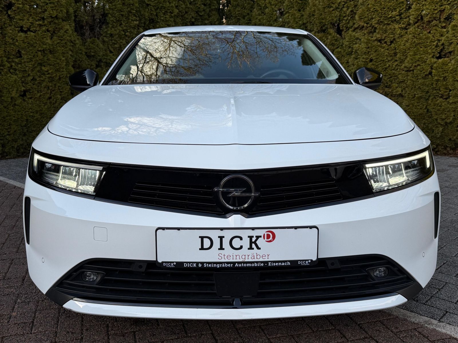 Fahrzeugabbildung Opel Astra L 1.2 Aut. Elega LED+NAV+ACC+KAM+DAB+CARPL