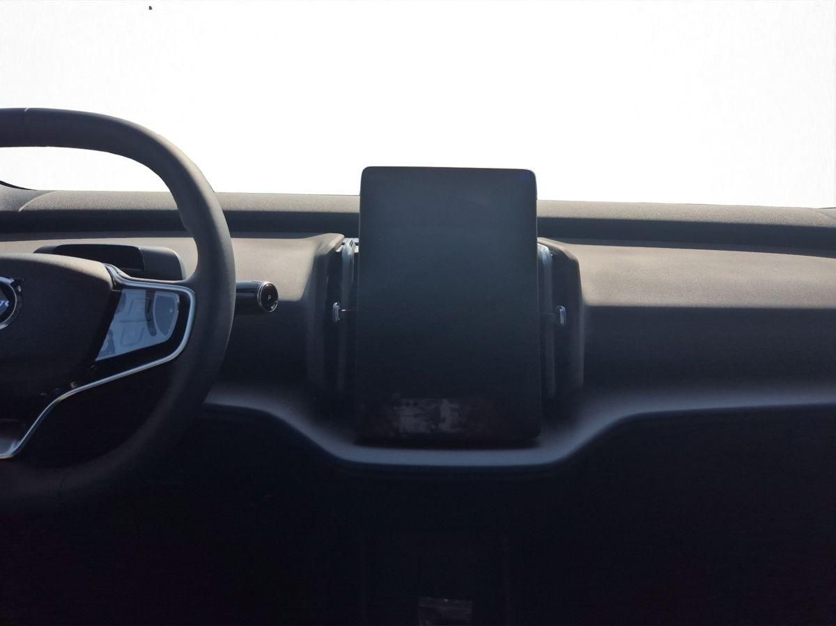 Volvo EX30 - Bild 17