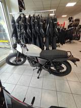 Keeway J09 X-Light 125 - KEEWAY X LIGHT 125