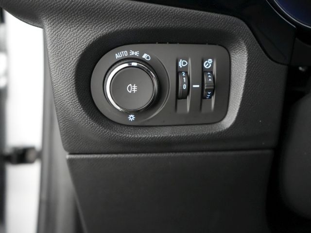 Corsa F FACELIFT GS+LED LICHT+RÜCKFAHRKAMERA+SIT