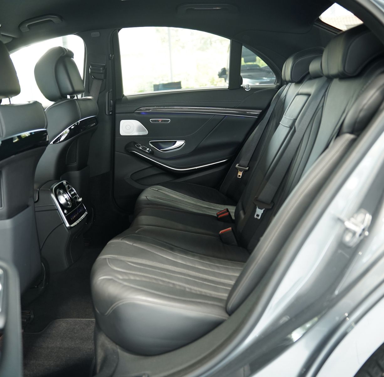 Mercedes Benz S 560
