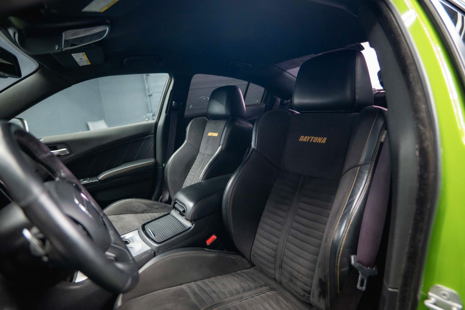 Fahrzeugabbildung Dodge Charger 5.7 V8 HEMI R/T DAYTONA Performance