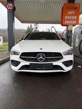 Mercedes-Benz CLA 220 Shooting Brake  - weiße Mercedes-Benz CLA 220 Shooting Brake